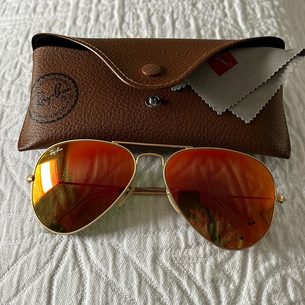Ray-Ban Aviator Orange Lens Sunglasses EUC